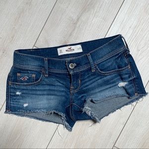 Hollister low rise shorts